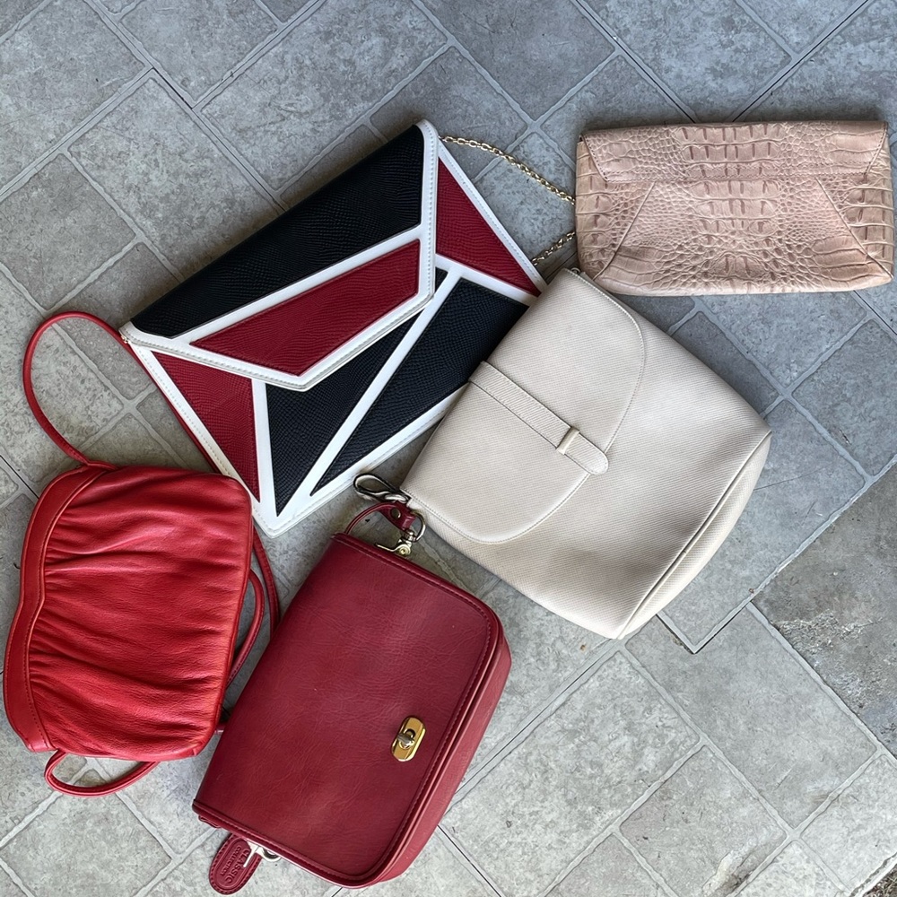 Purse lot